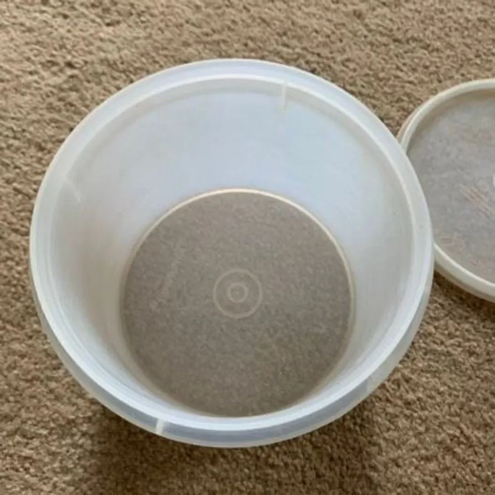 Tupperware 263-25 Sheer Canister Container With 238-29 Lid